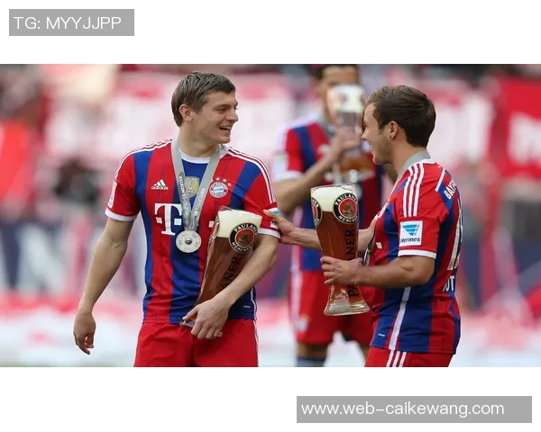 克罗斯在足球世界的崛起与影响力分析及其未来发展展望